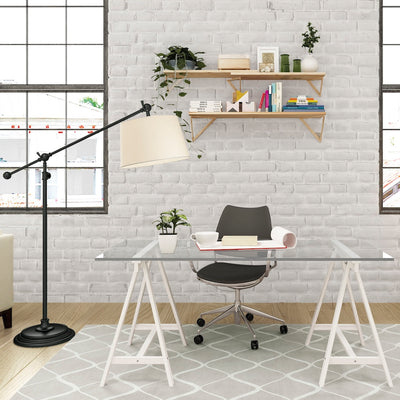 Astigarraga Kit Line Holzbock Deco Weiß als Schreibtisch mit Glasplatte vor weißer Wand mit Wandregalen