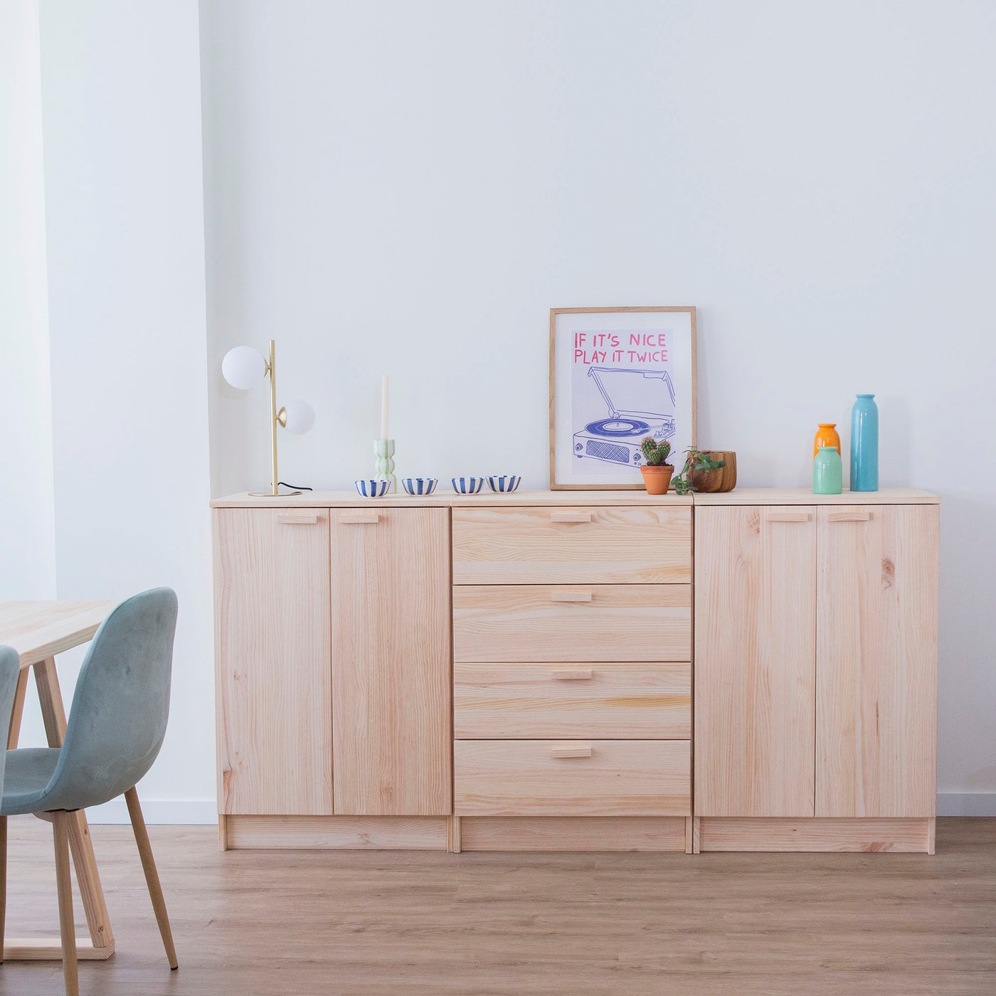 Vita Kommode mit Türen - herbeschick. - Astigarraga Kit Line