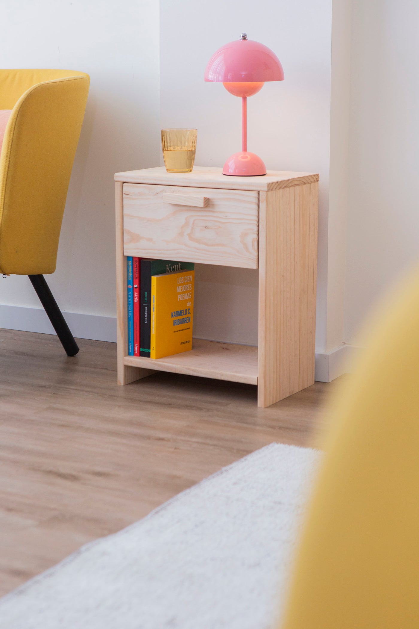 Vita Nachtschränkchen