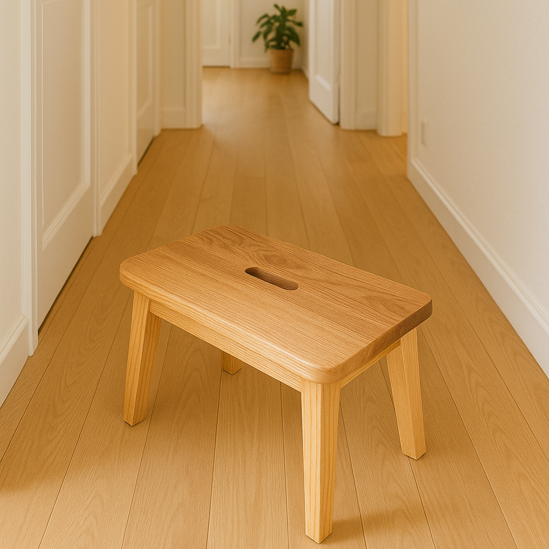 Holzschemel "ESCHE"